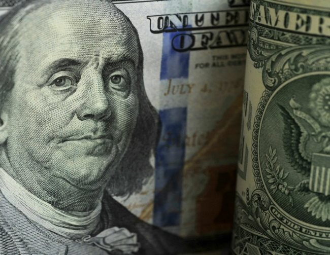 валюты угроза доллар США