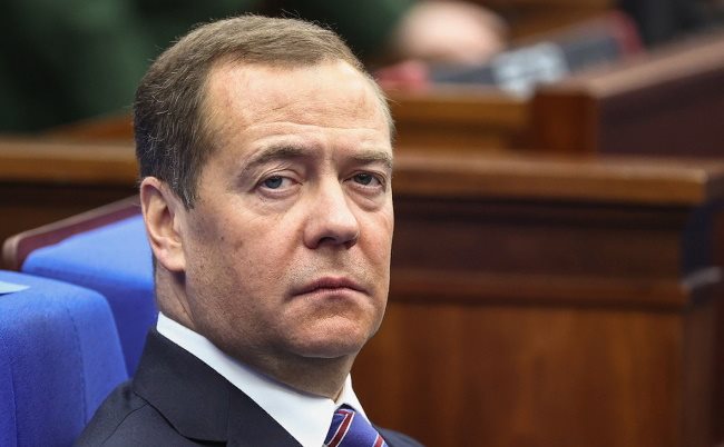 Медведев провал санкции